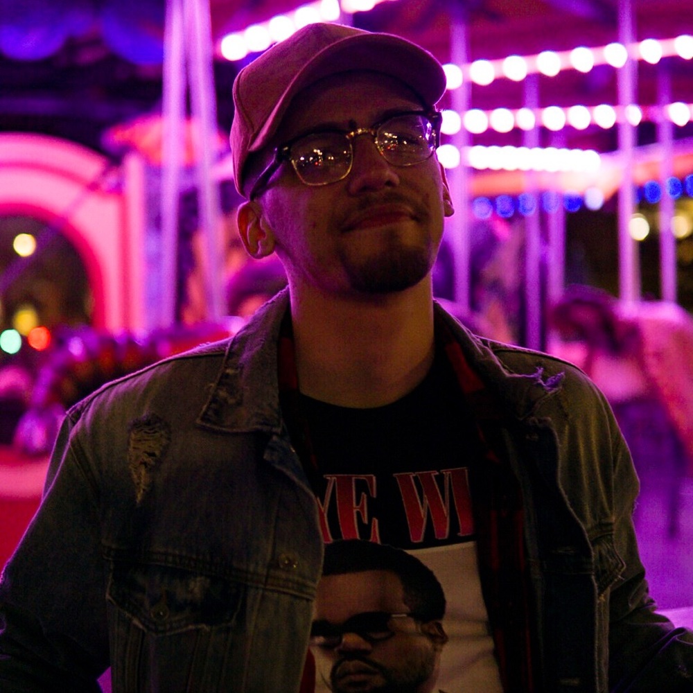 Meet your Posher, Aaron